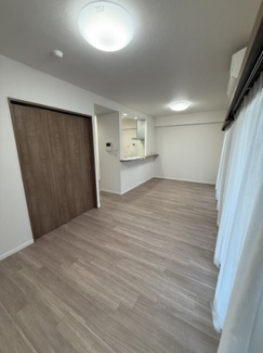 【居間・リビング】 | ドラゴンマンション橋本十弐番館