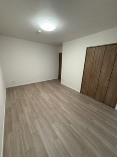 【洋室】 | ドラゴンマンション橋本十弐番館