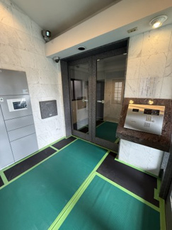 【エントランス】 | ドラゴンマンション橋本十弐番館