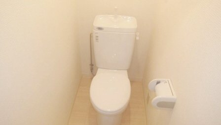グリーンピア原木のトイレ|キレイなトイレです（写真は別号室です）