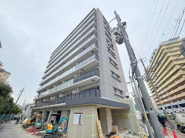 スタンズ新大阪の外観