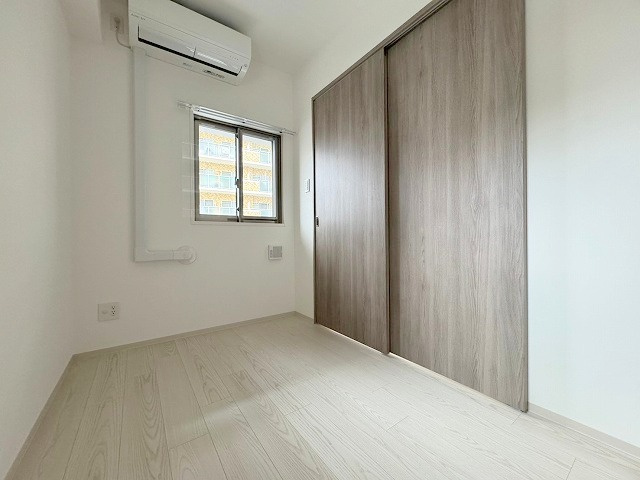 スタンズ新大阪の居間・リビング