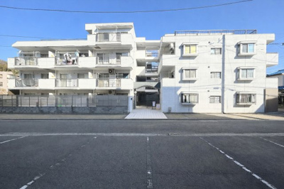 【外観】 | サンシティ日吉 | ◆リフォーム済みでのお引渡しなので、即ご入居可能です。家具の配置や色など決めやすくスムーズにお引越しできます。