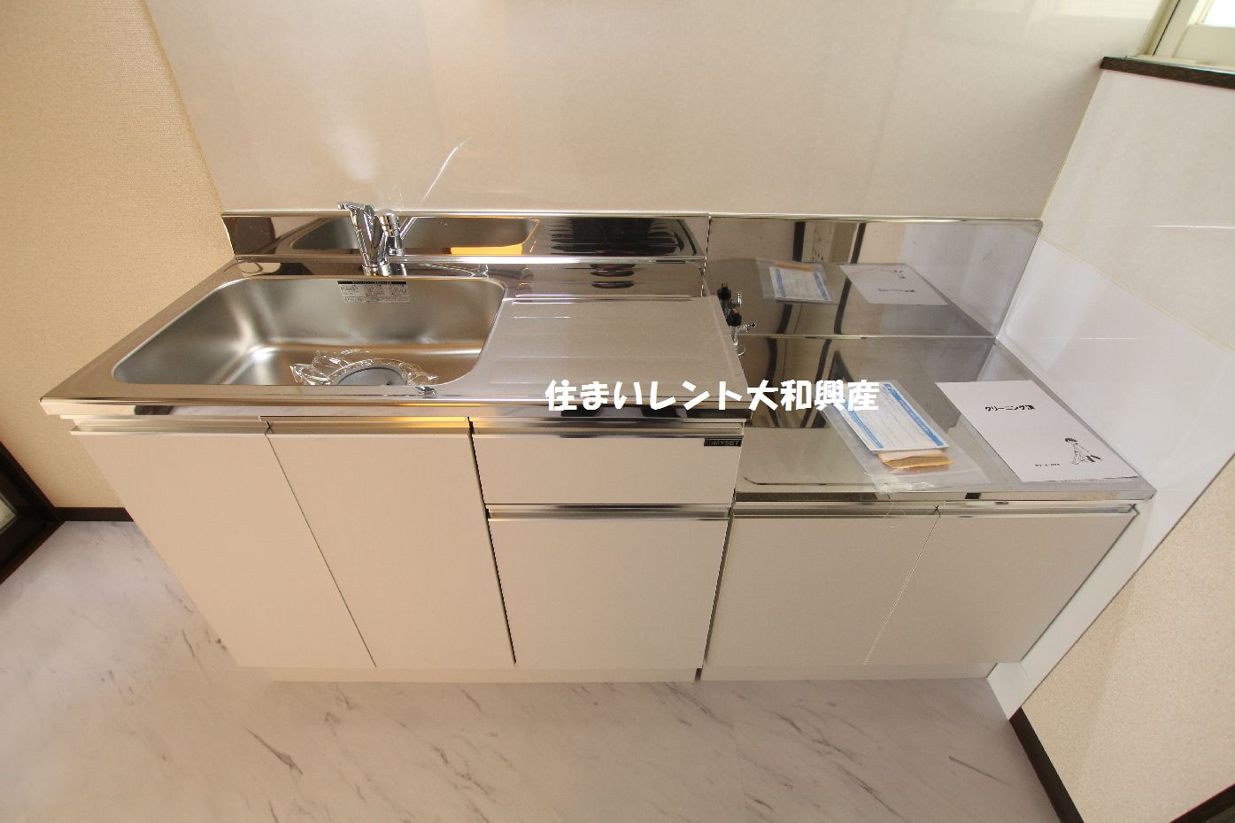 ウッディヒルズＡのキッチン