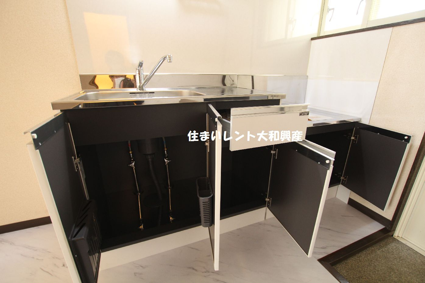 ウッディヒルズＡの収納