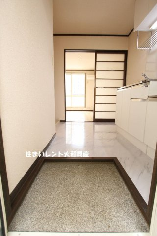 ウッディヒルズＡの玄関