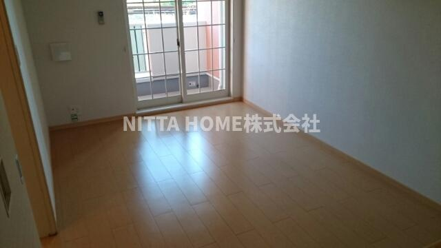 ビバーチェⅢの居間・リビング|リビング１１．３帖です★