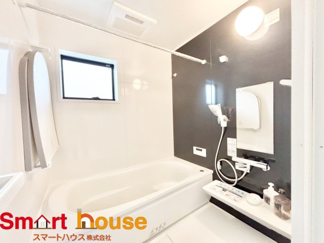 綾瀬市吉岡東新築1棟の浴室