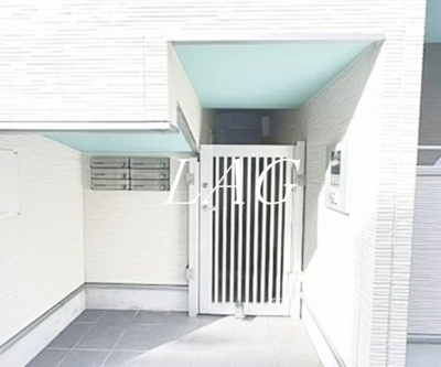 【エントランス】 | Orfeu(オルフェ) | エントランスです。