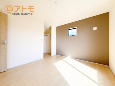 【寝室】 | 富士宮市宮原　新築戸建て　2号棟 | 収納たっぷりで、お部屋の方片付けもスッキリです♪