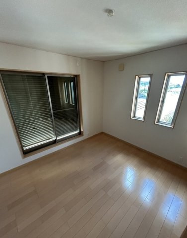 中古戸建　岩出市岡田の洋室