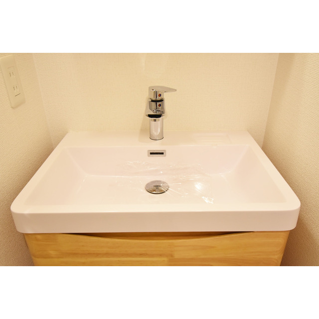 SERENiTE堺筋本町SUDの洗面所