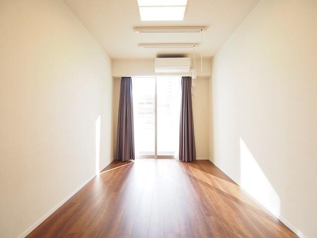 大阪ひびきの街ザ・サンクタスタワーの寝室