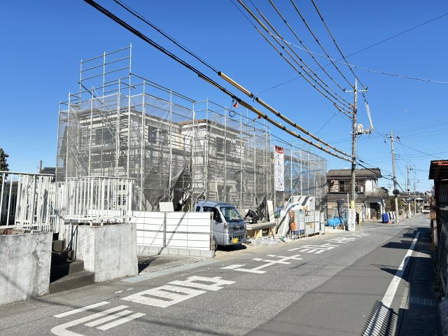 【LiveleGarden】宇都宮西の宮 第3 全2棟の前面道路含む現地写真|〇只今建築中〇
全2棟それぞれ個性あふれる内装カラー＆間取りをご用意しております♪
今なら生活スタイルや自分好みに合った建物をお選びいただけます☆
※2026年2月撮影
