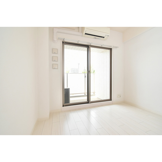 エスリード難波レジデンス