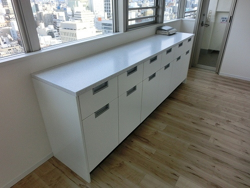 サンクタスタワー心斎橋ミラノ・グランデの収納|カウンター収納（ＬＤＫ）