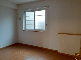 【洋室】 | アルカンシェル | コンパクトで使いやすい洋室です