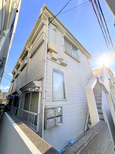 フラットアマリ
