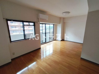 【居間・リビング】 | ロマーナ伍番館