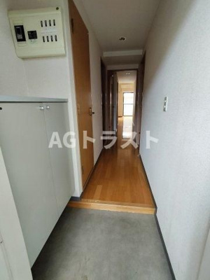 【玄関】 | ロマーナ伍番館