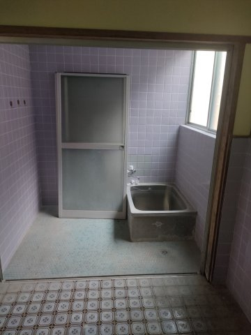 築年数不詳　菊池市下河原日向　古民家の洗面所