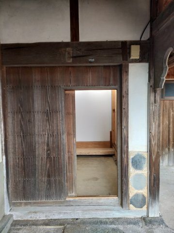 築年数不詳　菊池市下河原日向　古民家のエントランス