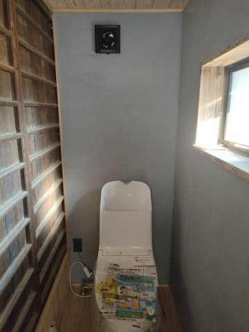 築年数不詳　菊池市下河原日向　古民家のトイレ