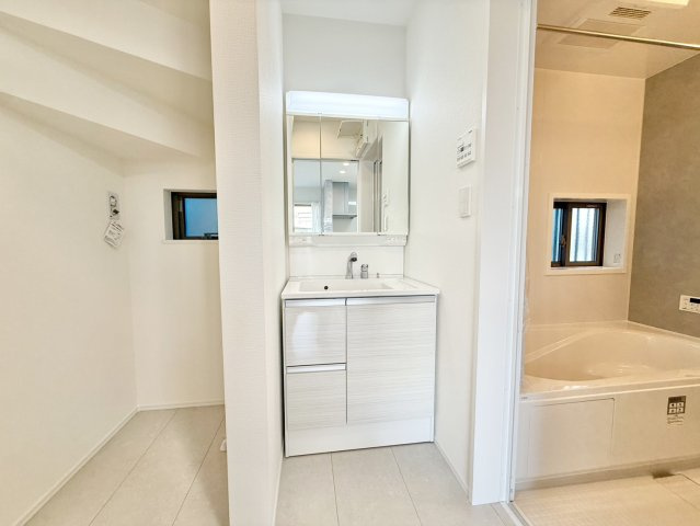 明石市二見町東二見の洗面所