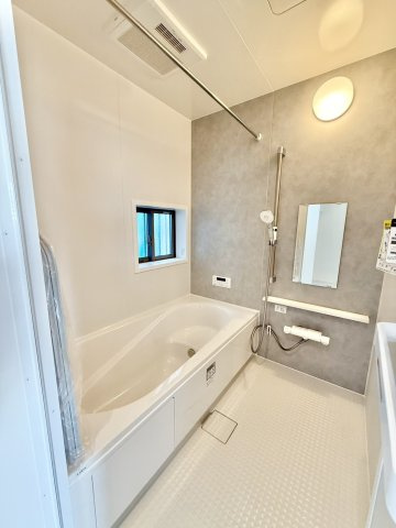 明石市二見町東二見の浴室