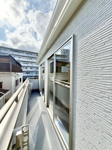 明石市二見町東二見のバルコニー