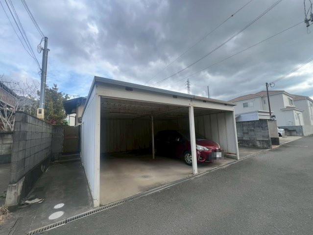 和歌山市西小二里2丁目・中古戸建・54754の前面道路含む現地写真