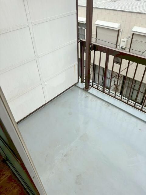秋津マンションのバルコニー