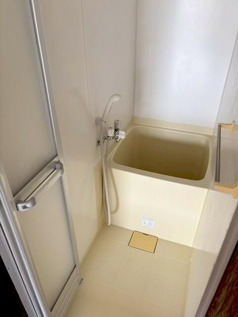 秋津マンションの浴室