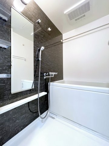 PRIMALE今池の浴室