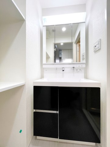 PRIMALE今池の洗面所