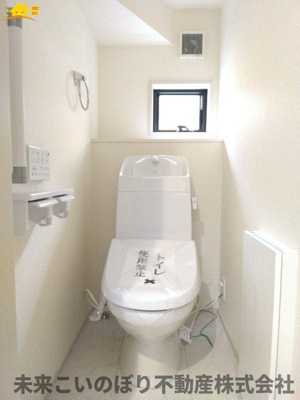 【トイレ】 | LiveleGarden.S第3久喜鷲宮 | 白を基調とした清潔感のある空間です◎お好みのアレンジでオリジナルの空間に仕上げましょう♪