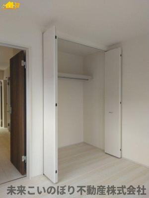 【収納】 | LiveleGarden.S第3久喜鷲宮 | 各居室には十分な収納スペースを確保。お部屋全体を広々と使うことができます。