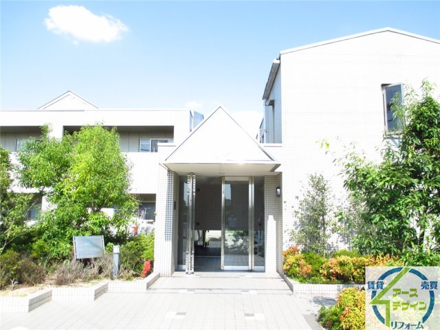 ネオパストラルの外観