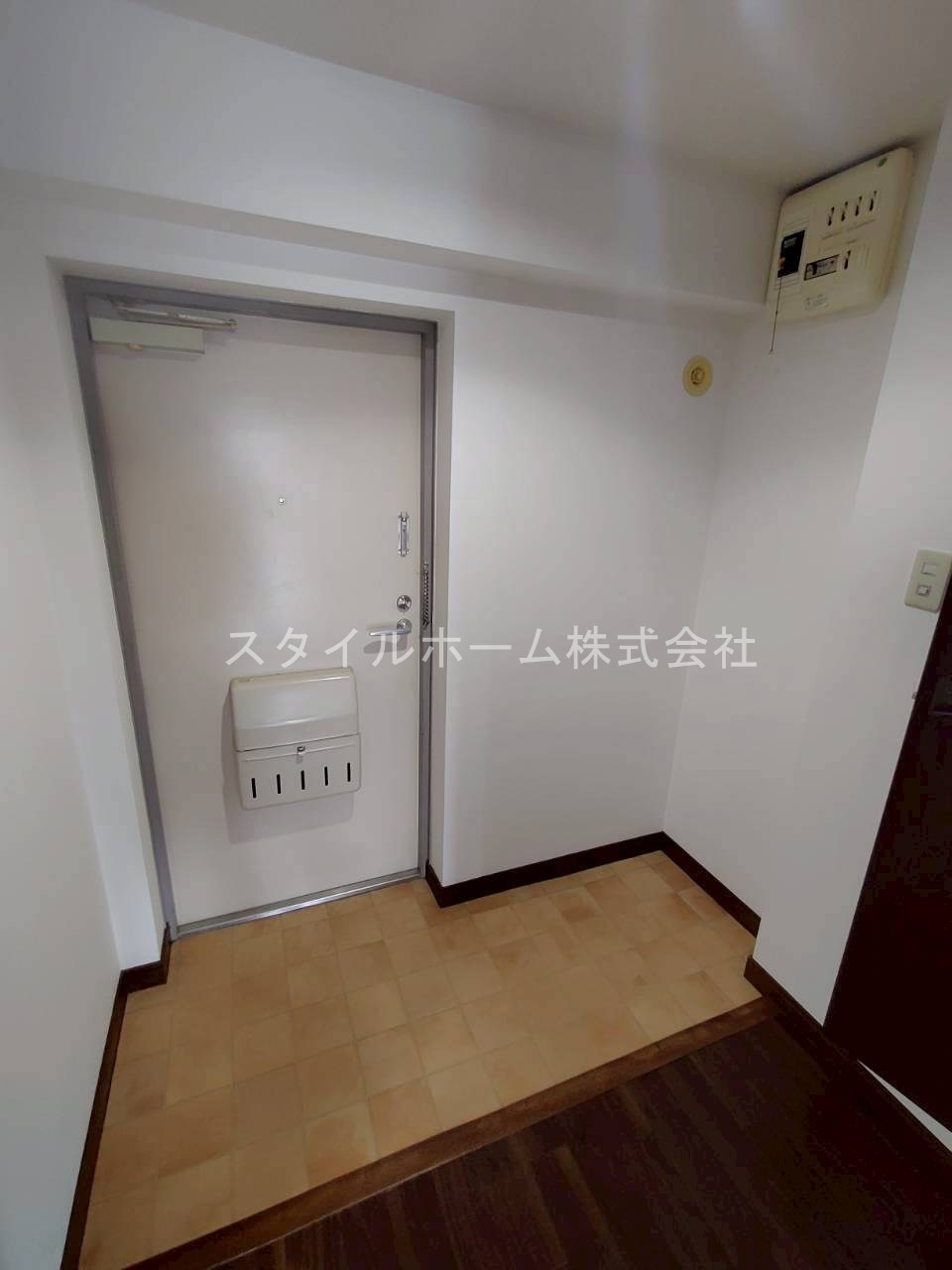 サニーパーク高師の玄関