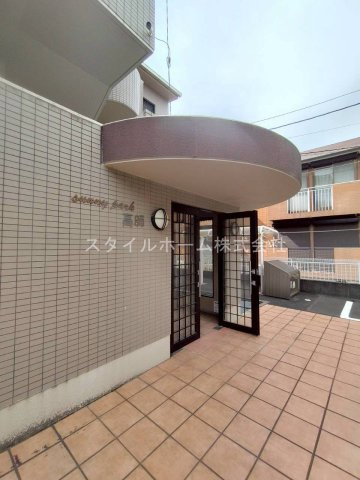 サニーパーク高師のエントランス
