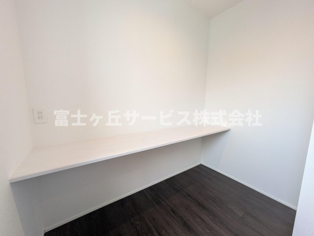 【その他】 | 袋井市旭町 新築一戸建て 2号棟 | ２Fにテレワークルームがあります