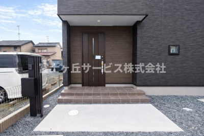 【エントランス】 | 袋井市旭町 新築一戸建て 2号棟 | エントランスです
