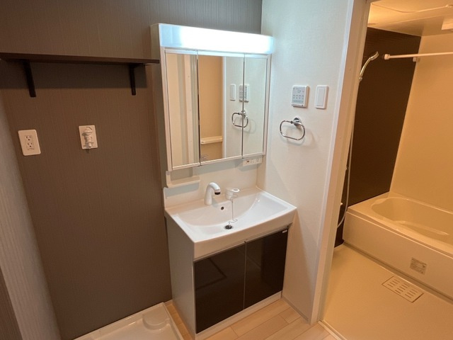 八街市大木アパート新築工事の洗面所|※画像はイメージです