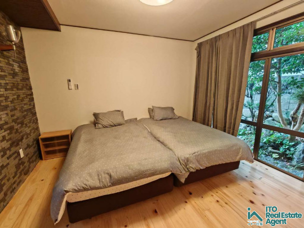 静市市原町 中古戸建の寝室