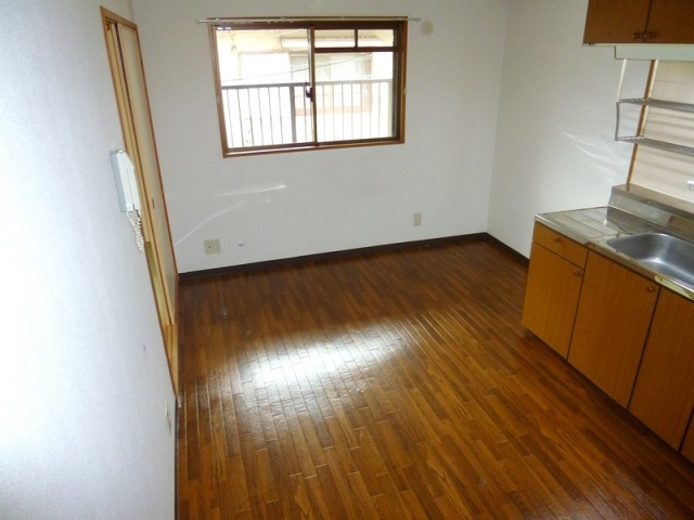 角部屋住戸で過ごしやすく、おすすめです。