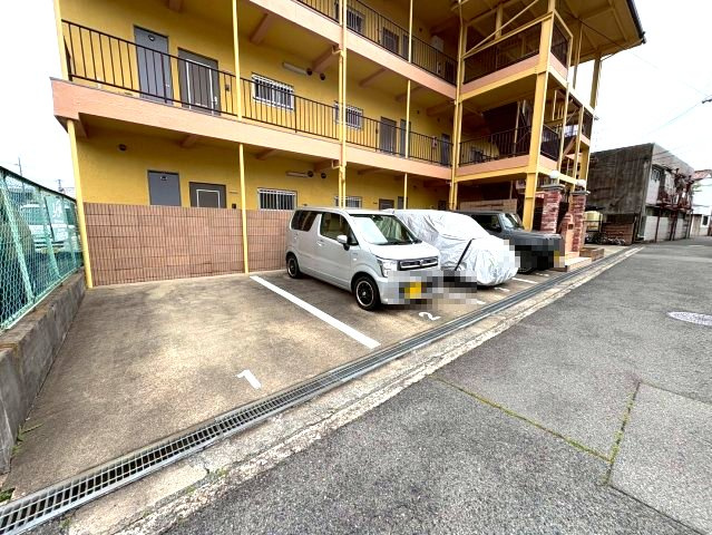 Casa de la Jの駐車場