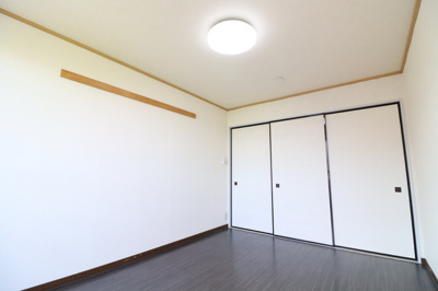 【内装】 | グランディオス久喜 | 内装は落ち着いています