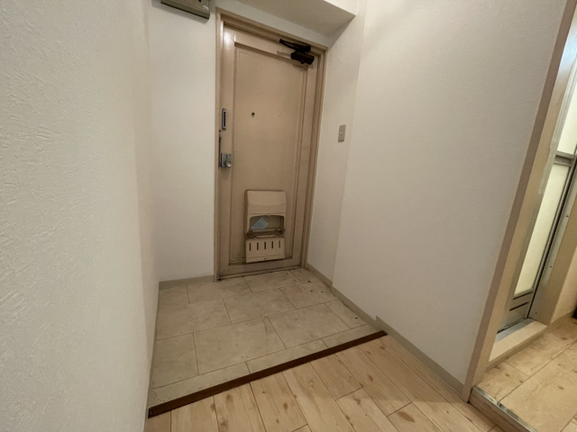 セントレ六甲の玄関