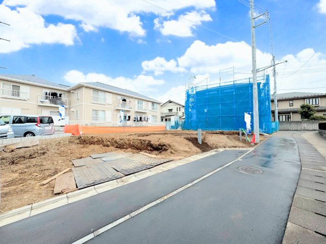 新橋町新築戸建て　全2棟の前面道路含む現地写真|◆子育て世代のスタッフもいますので、お客様目線での物件選び、ご提案が可能です。お問い合わせいただきました物件以外も多数ご紹介させていただきます。