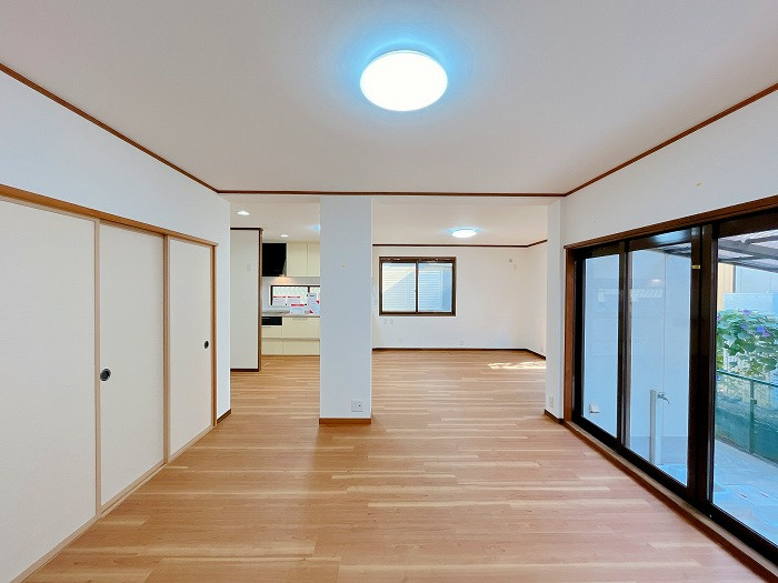 【仲介手数料無料／愛西市】愛西市西保町西川原175-32　中古戸建の居間・リビング